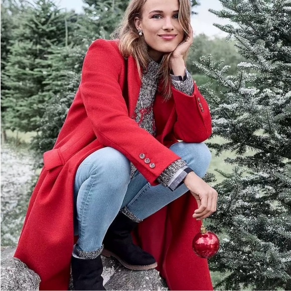Red coat - Picture 2 of 5